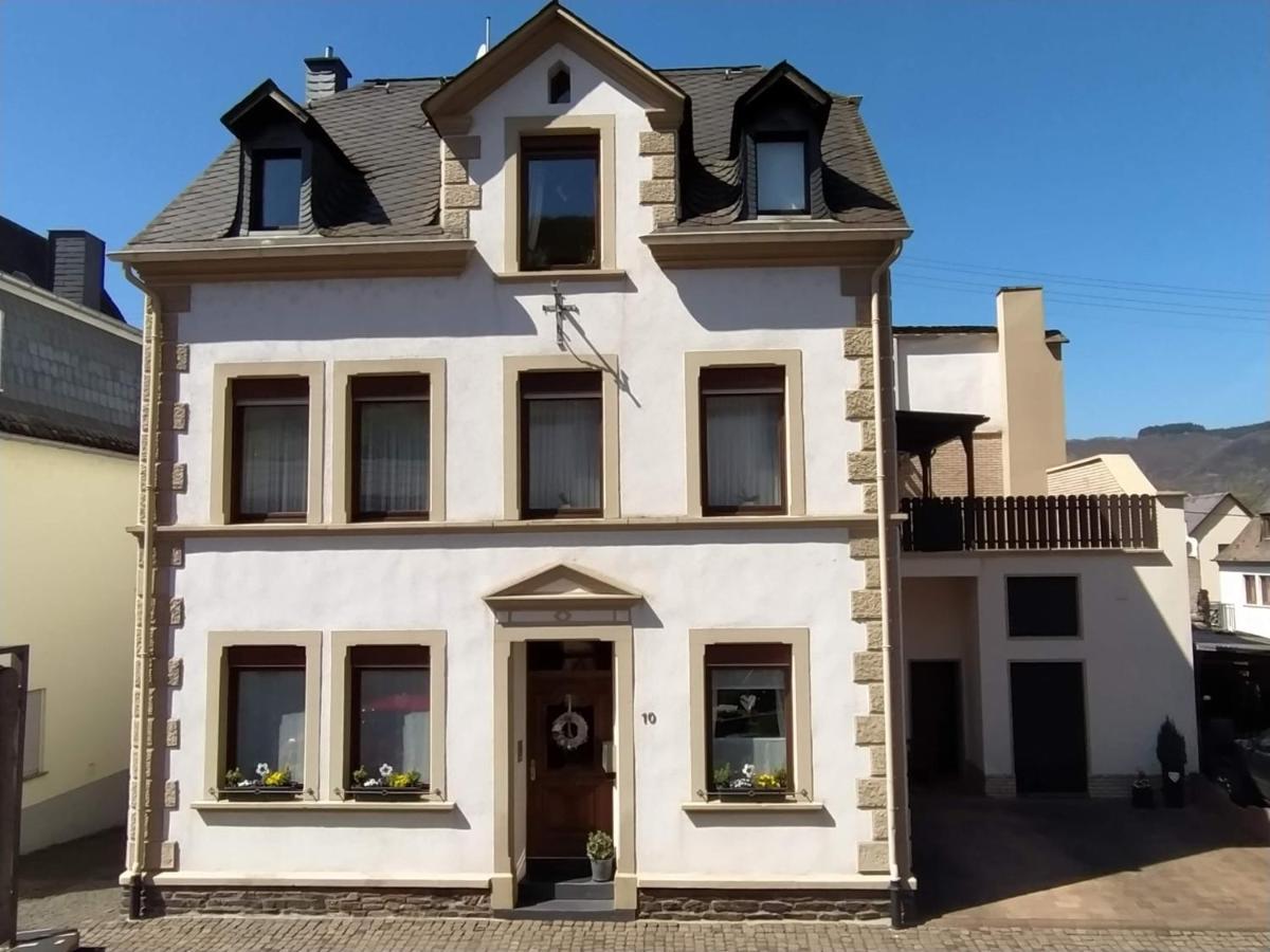 Ferienhaus Treis Neef 外观 照片